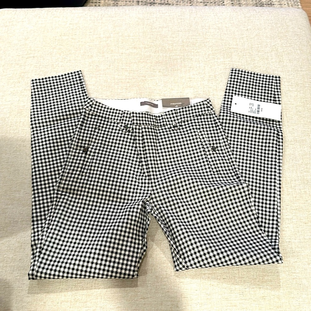 Skinny ankle black and white pant